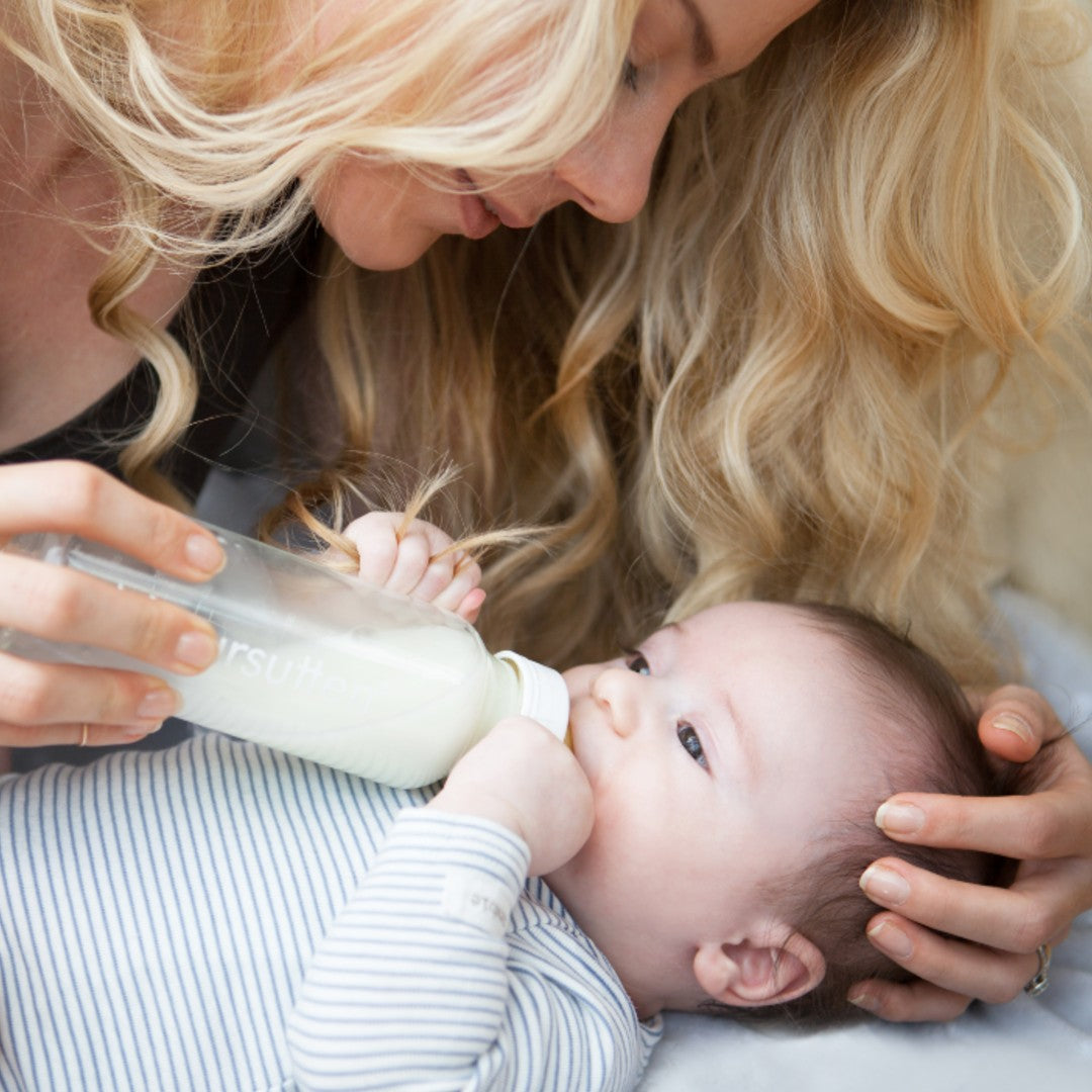 Paced Feeding - Bottle feeding a breastfed baby